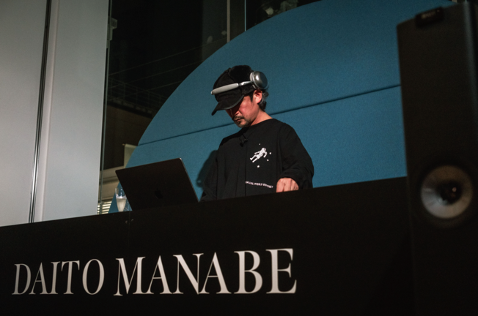 KEF、アーティストDaito ManabeとのパートナーシップによるLISTEN TOKYOの開催を発表