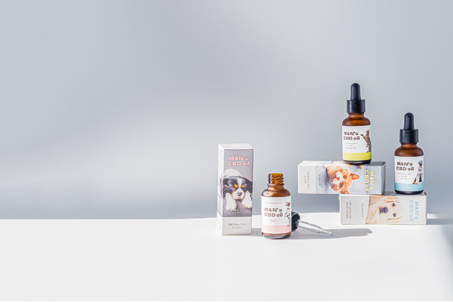 犬猫用CBDオイル「M&N's CBD」2周年記念キャンペーン開催！ユーザーの声からわかる犬・猫へのCBDオイルの使い方や感想をご紹介