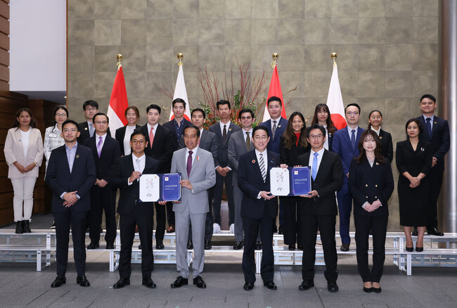 株式会社PoliPoli「日ASEAN・Z世代ビジネスリーダーズサミット」を共催し、岸田総理・インドネシアのジョコ大統領に共同宣言を手交しました