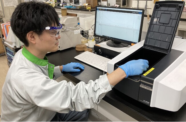 国際オリーブ協会（IOC）の国際的な品質分析基準「オリーブオイル理化学type B認証」を3年連続で取得