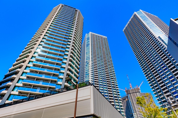 「タワマン節税」のルール変更で「需要や価格に影響が出る」と考える不動産投資家は7割以上に