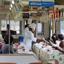 甘いもんとれいん車内 甘いもんとれいん車内