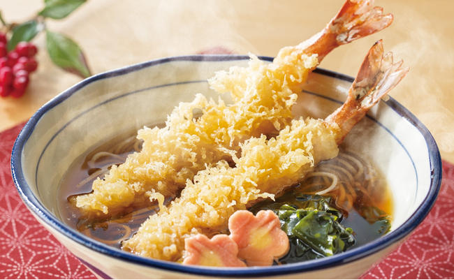 年越しは打ち立て“新蕎麦”で！ぷりっと大きな『大海老天蕎麦』を１2月２７日より数量限定販売。お持ち帰り限定「年越しそば」は“セットでお得”。