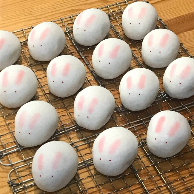 和菓子家《ユイミコ》大森慶子と一緒に、オンラインで和菓子作りに挑戦 