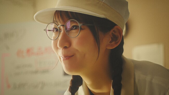 吉岡里帆、今年は「藻」に夢中!?「ただの藻だけど、ただものじゃない」動画公開！2024年の抱負を明かすインタビューも！20歳の思い出語る「オーディションに挑む自分にアドバイスしたい」