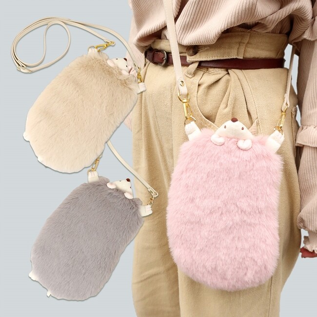 【もこもこ】ファーが冬のファッションにぴったりなハリネズミのスマホポーチが登場！