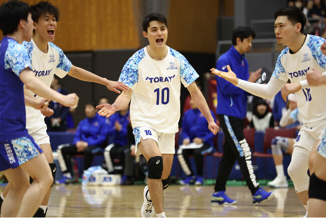 【バレー/Vリーグ】V1男子・パナソニックがフルセットを獲り切る、V1女子・東レがホーム滋賀で2連勝