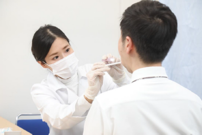 グループ会社のシンフォニカル、株式会社ハミエルと協業し、法人向け「出張歯科健診サービス」を開始