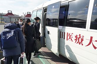 亀田医療大学・亀田メディカルセンターが神田女学園中学校高等学校の生徒に「千葉県鴨川市 チーム医療探求学習」を開講