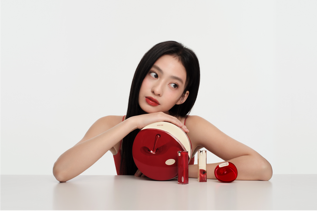 【中国コスメ】SNSでりんごのパッケージが可愛すぎると話題沸騰中！Joocyee（ジューシー）から限定商品が登場