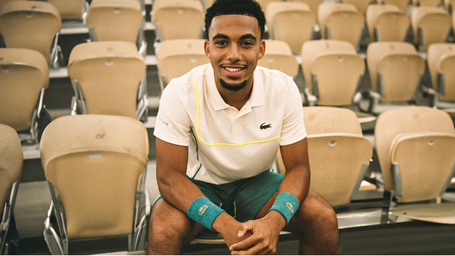 テニス選手 アルトゥール・フィスがラコステのアンバサダーに就任