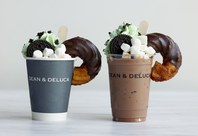 【DEAN & DELUCA】新宿駅東口すぐに位置するマーケットストア新宿店限定。モチっとカリッとの3色のクルーラードーナツ&ドリンクが1/10より登場。