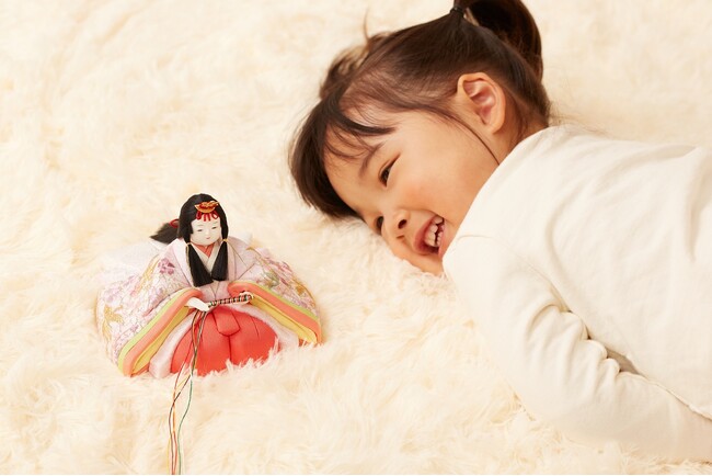 人形の東玉(とうぎょく)　×　KIDS PHOTO STUDIO BEBE(キッズフォトスタジオべべ)　『人形催事2024 雛人形合同展示会』を開催