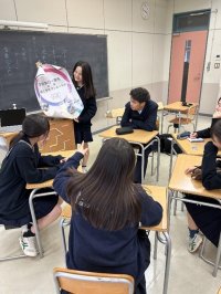 成蹊高校1年生が探究プログラム「学習旅行×探究」にて旅行プランを計画　選考を通過した代表チームによるプラン発表会を開催