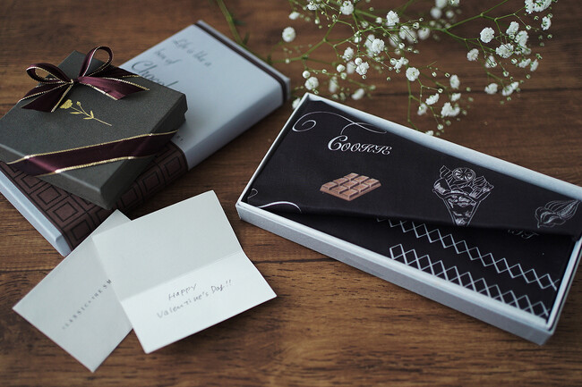 【CLASSICS the Small Luxury】バレンタインギフトに！スイーツデザインの新作ハンカチを2024年1月12日（金）より発売！