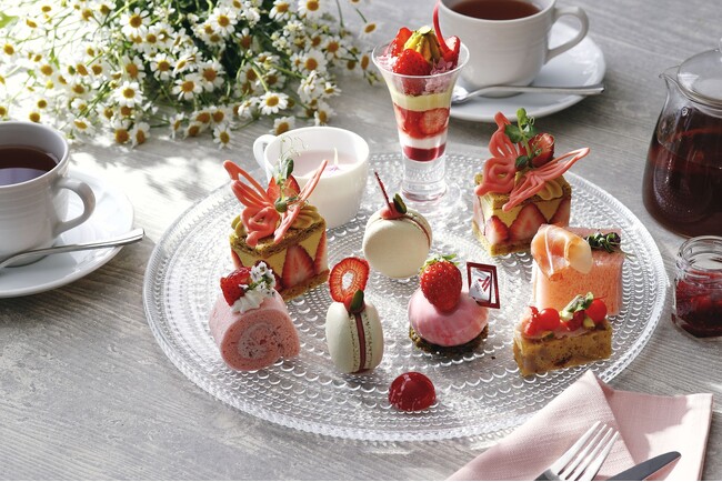 東京マリオットホテル　旬のいちご「紅ほっぺ」とピスタチオの出会いに、心ときめく春のティータイム「Strawberry & Pistachio Afternoon Tea」を発売