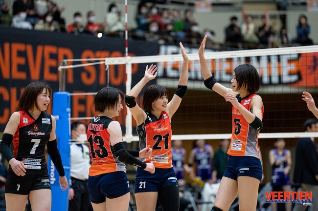 【JAF三重】バレーボールのトップリーグ選手に挑戦！JAFプレゼンツ ヴィアティンからの挑戦状～Vリーガーとバレーをしよう～を開催します！