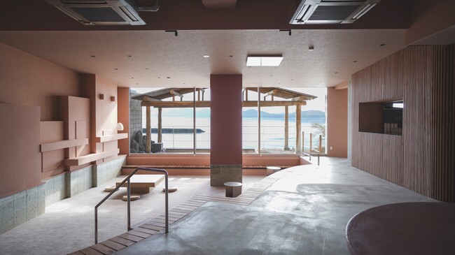 『 温泉喫茶 si no no me 』雪駄×スニーカー「unda-雲駄-」のgoyemonが、愛知県蒲郡に元大浴場を改装したカフェをプロデュース｜2024年1月16日（火）グランドオープン