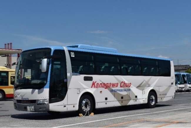 神奈川中央交通グループの高速バスでクレジットカード等のタッチ決済による乗車サービスを開始します