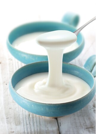 「カスピ海ヨーグルト(R)」を高齢者の服薬補助食品として 活用した症例についての研究報告