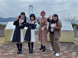 左から、信濃宙花(STU48)・高雄さやか(STU48)・ オダウエダ(小田結希・植田紫帆) 左から、信濃宙花(STU48)・高雄さやか(STU48)・ オダウエダ(小田結希・植田紫帆)