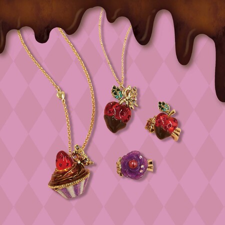 【ANNA SUI】バレンタインデーにぴったりのスイーツモチーフアクセサリー発売