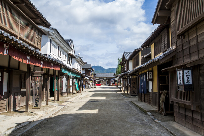 映画2,000本以上、テレビドラマ9,000本以上の作品を輩出してきた東映京都撮影所の時代劇セットが4月7日で見納めに！東映太秦映画村のフルリニューアルに先立ちこの春、時代劇セットをフルリニューアル！
