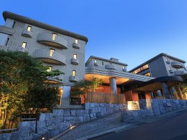 ターゲット・集客販促の見直しにより年間１億円の赤字を“90日で黒字化”（メルヴェール箱根強羅）