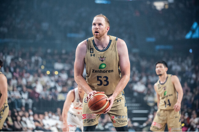 #53 アレックス・カーク選手 帰化のお知らせ