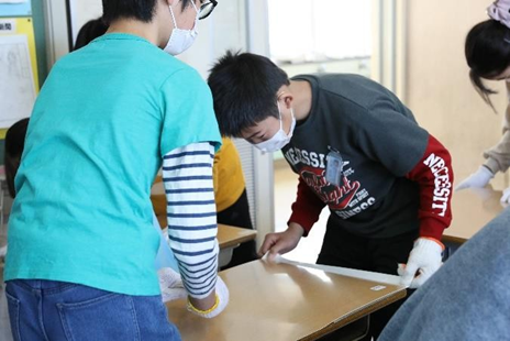 学校机改修を通してSDGs を学ぶ授業プログラム全国販売開始
