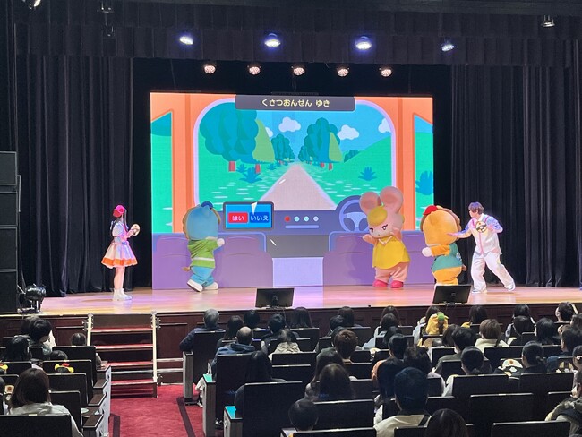 群馬県のマスコット＆宣伝部長「ぐんまちゃん」２回目の劇団ぐんまちゃんコンサートを開催！歌やお話しを披露し大盛況！