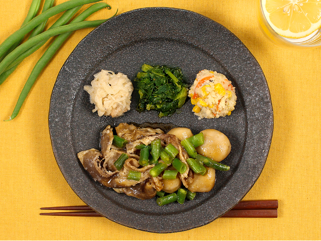 寒い時期に食べてほしい「牛肉と里芋の旨だれしょうゆ」がナッシュから新発売