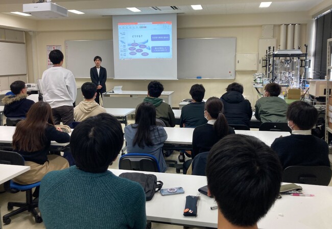 だれでも使えるAIツールMENOUをカリキュラムに導入