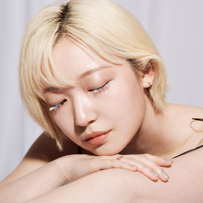 「NO MUSIC, NO LIFE. @」にw.a.u所属のシンガーreina、新時代4ピースバンドの新東京が登場
