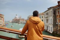 一人で行きたい海外旅行先の国・地域ランキング～アンケート結果を阪急交通社が公開～