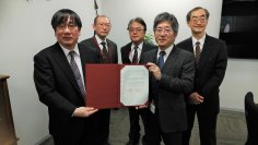 名城大学大学院薬学研究科と国立医薬品食品衛生研究所が連携大学院に関する協定を締結
