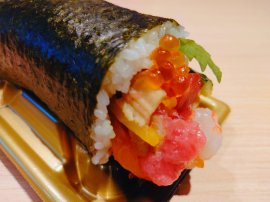 板前海鮮恵方巻　2,900円(税込)
