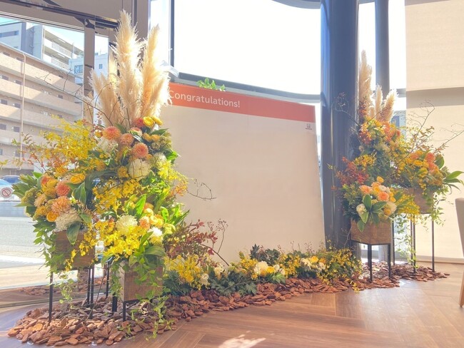 【おまとめ祝い花『matomeru』活用事例＃１】本社移転と店舗リニューアルをしたホンダカーズ千葉様の祝い花とSDGsへの取り組み
