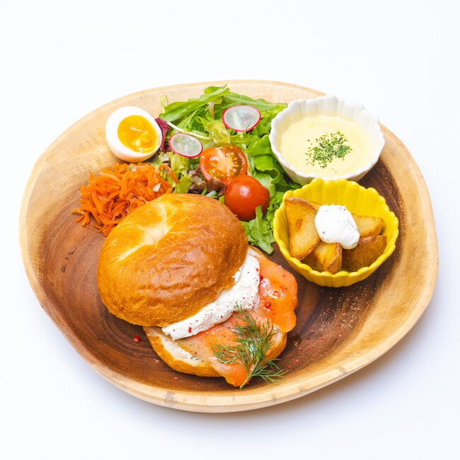 【春を先取り】インテリアSHOPプロデュースのカフェ＆ダイニング『inZONE TABLE』に新作ランチ＆スイーツメニューが登場