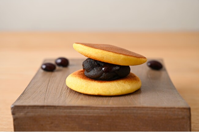 【にほんばしえいたろう】美味どらに新商品が登場！黒豆とコーヒーを合わせた期間限定どら焼き