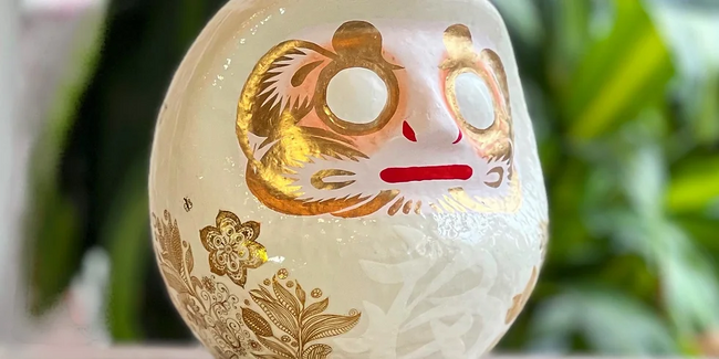 かわいらしいギフト＆インテリアグッズとして、だるまを「再発明」!! インバウンド向けの観光コンテンツとしてもだるま作り体験が大人気のはっぴーだるま工房が「足立ブランド」としてギフト・ショーに出展。