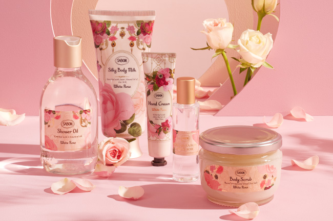 バラ色の幸福をシェアする喜び。「White Rose Collection POP UP SHOP」を開催