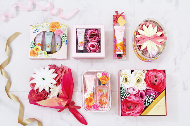 花々が咲き香る華やかなギフトセットが新発売！