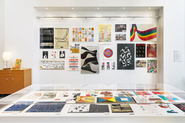 【ハーマンミラーストア心斎橋】豊富なグラフィックデザインの歴史をひもとく特別展示を開催
