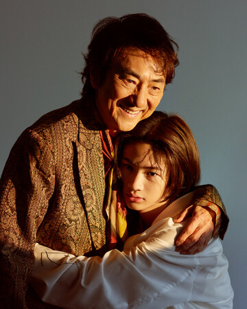 市村正親＆息子・優汰が誌面初共演！【本人コメント・掲載カット到着】