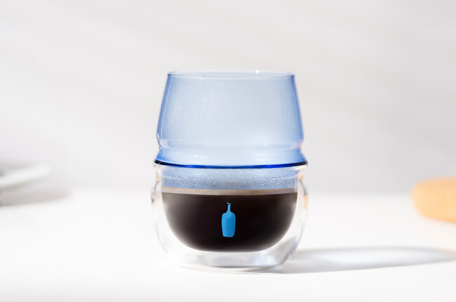 【BODUM】ブルーボトルコーヒーとのコラボレートグラス、ダブルウォール アロマグラスが、2024年2月9日（金）より ブルーボトルコーヒー 福岡天神カフェにて、限定発売！
