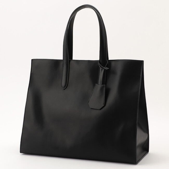 廃棄されるレザーを集めて再加工した「RECYCLED　LEATHER　トート」が新登場！