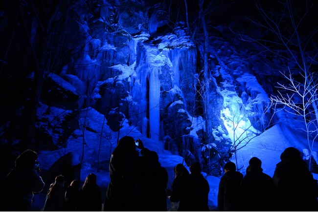 【星野リゾート　奥入瀬渓流ホテル】「氷瀑ライトアップツアー」小学生体験会のご報告