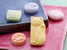 Sweet cat/税込価格: 615 円 Sweet cat/税込価格: 615 円