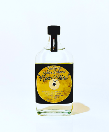 バーボンスタイルウイスキー樽詰め前の原酒 「Distillery Water Dragon's “ Moon Shine（ムーンシャイン）”」先行予約開始のお知らせ